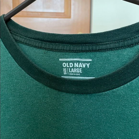 Old Navy short sleeve T shirts 3pk - Picture 3 of 13